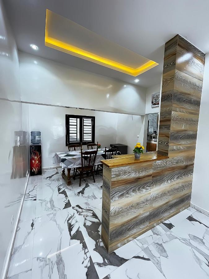 Villa Adja Nafy A Saly Gandigal Exteriör bild